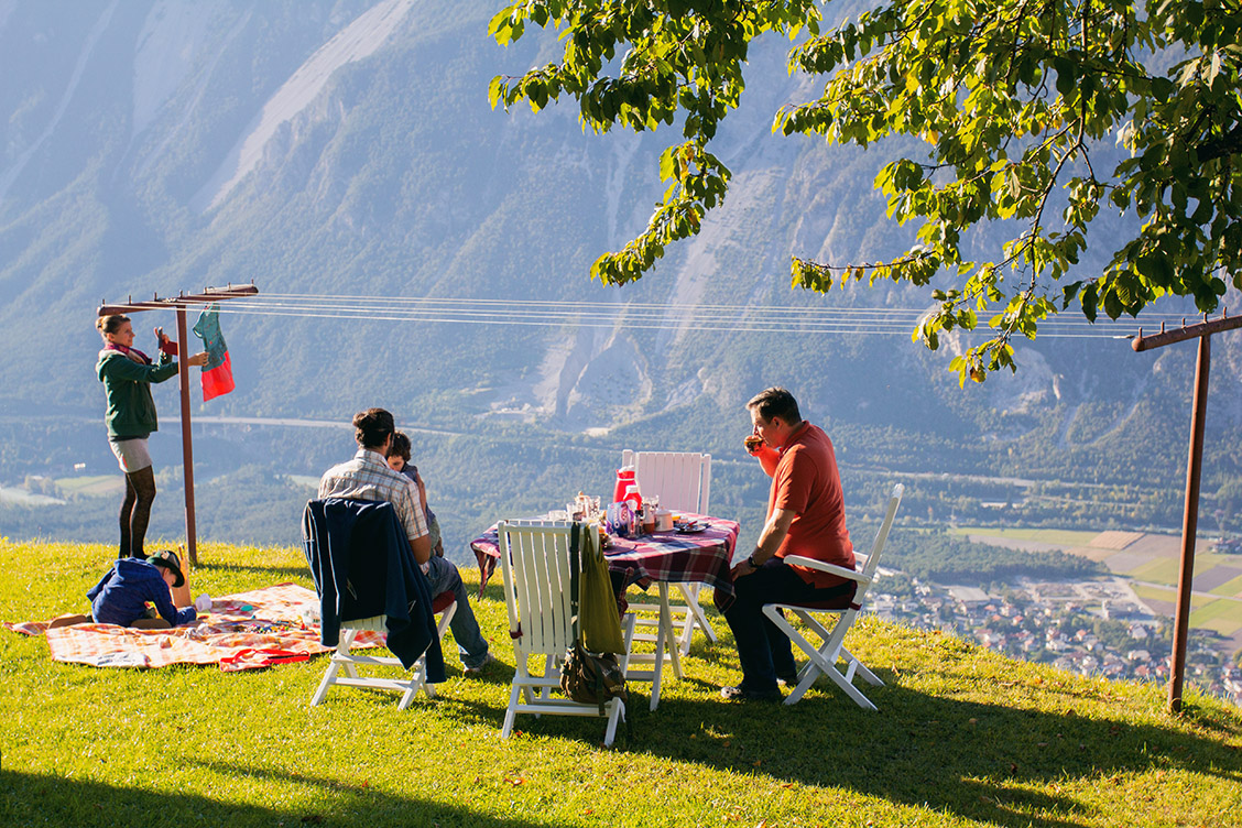 3 haimingerberg ferienwohnungen hausegg tirol austria haiming chleiderei gartenfest kinder