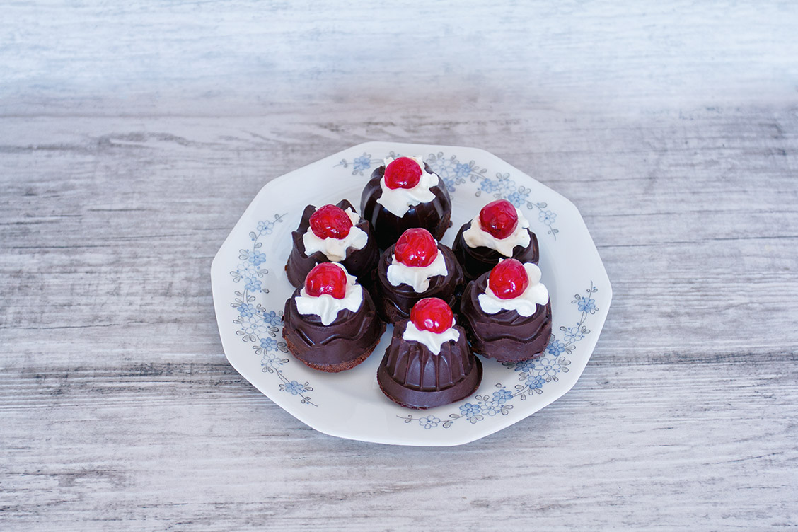 7 mini schoko gugelhupf kirsche landrezept lucinacucina rezept einfach schokoladen gugelhupf