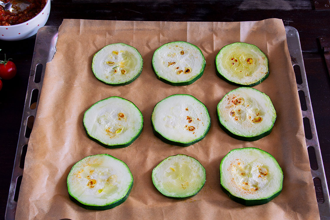 15zucchini zucchinipizza rezept vegan vegetarisch landleben selbstversorger landkueche lucinacucina