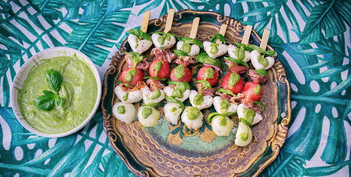 Wassermelonen-Caprese-Spieße